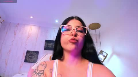 Snapshot of melaniegrayx chatting on February 2025 03:20:02 PM melaniegrayx online show from February 2025 03:20:02 PM