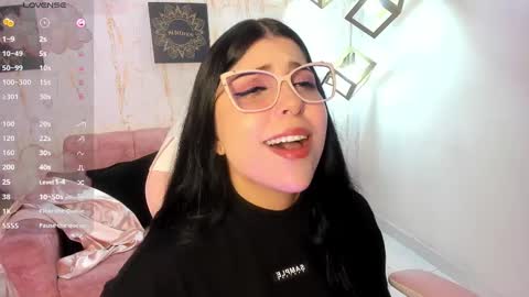 Snapshot of melaniegrayx chatting on February 2025 02:52:01 PM melaniegrayx online show from February 2025 02:52:01 PM