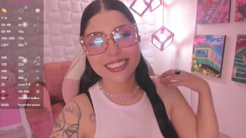 Snapshot of melaniegrayx chatting on November 2025 03:12:01 PM melaniegrayx online show from November 2025 03:12:01 PM