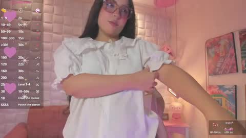 melaniegrayx online show from May 2026 02:35:01 PM