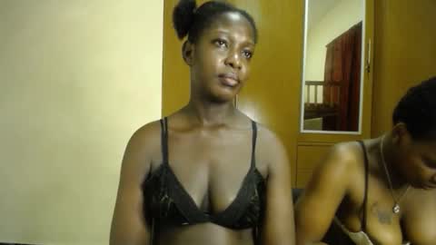 Snapshot of melanin_bae chatting on October 2025 08:09:02 PM Baby online show from October 2025 08:09:02 PM