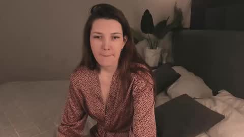 Melany online show from November 2025 01:40:01 AM