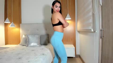 Melany online show from June 2026 01:41:01 AM