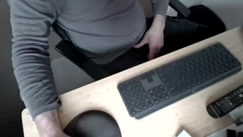 Snapshot of melbguy_075 chatting on November 2025 03:06:01 AM melbguy_075 online show from November 2025 03:06:01 AM