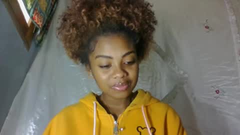 meliana98 online show from October 2025 11:44:02 AM