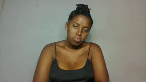 meliana98 online show from November 2025 06:57:01 AM