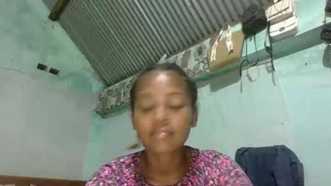 meliana98 online show from November 2025 04:51:01 PM