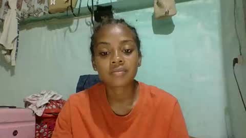 meliana98 online show from November 2025 05:50:02 PM