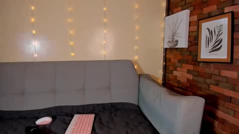 Snapshot of melifresita chatting on December 2024 04:04:01 PM melifresita online show from December 2024 04:04:01 PM