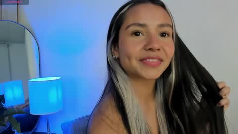 Melii  online show from March 2026 11:32:02 AM