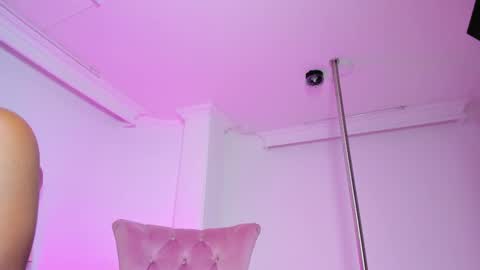 Snapshot of meliissablue chatting on February 2025 01:10:02 PM Meliissa online show from February 2025 01:10:02 PM