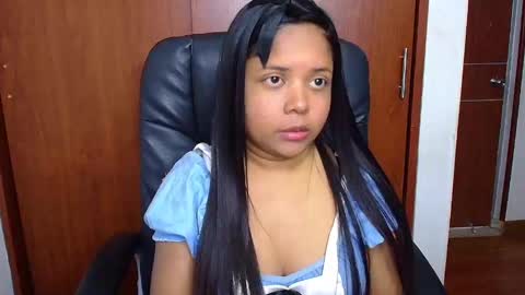 Snapshot of melika_sweet chatting on October 2025 05:24:02 PM eli online show from October 2025 05:24:02 PM