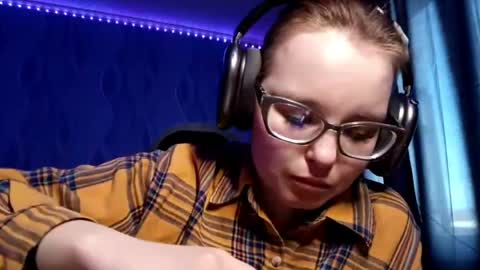 Sofia online show from April 2026 01:27:02 PM