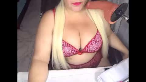 alissaalissa0818 online show from March 2026 02:01:02 AM