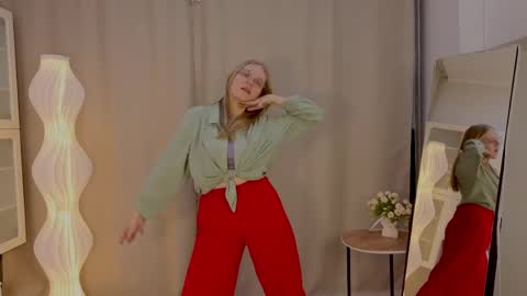 Alice - online show from April 2026 08:29:01 PM