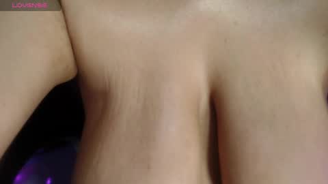 melisa23_ online show from February 2025 07:37:02 PM