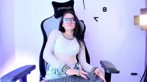 melisa_meow online show from February 2026 01:37:02 PM