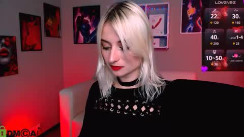 Melisa online show from October 2025 07:23:01 PM