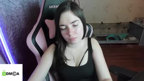 melisanilson online show from October 2025 09:28:02 PM