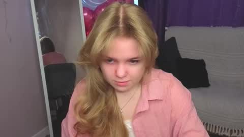 Sophia online show from February 2026 05:34:02 AM