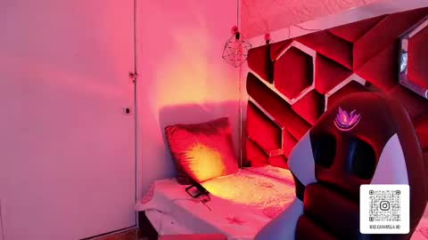 Lissa  online show from April 2026 06:41:01 PM