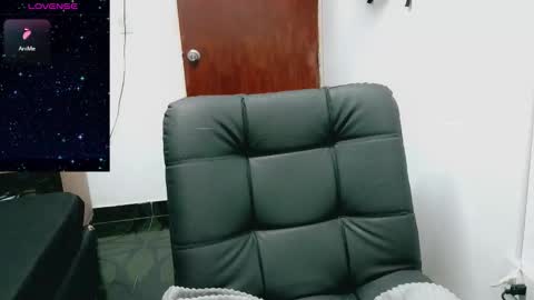 Melissas Corner online show from October 2025 07:01:02 PM