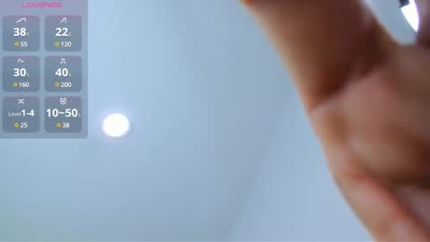 Snapshot of melissa_fem_ chatting on December 2024 12:44:01 AM M E L I S S A online show from December 2024 12:44:01 AM