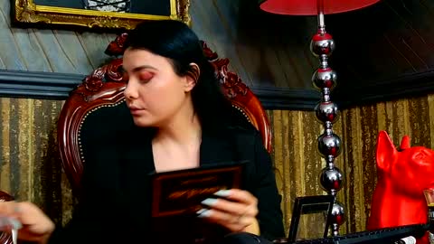 Snapshot of melissa_glow chatting on December 2024 10:06:02 AM Melissa online show from December 2024 10:06:02 AM
