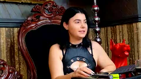 Snapshot of melissa_glow chatting on October 2025 10:45:01 AM Melissa online show from October 2025 10:45:01 AM