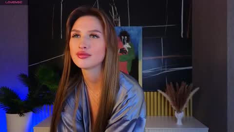 Melissa online show from September 2025 01:01:01 PM