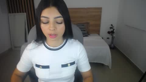 Snapshot of melissa_lenox chatting on June 2026 11:57:01 AM melissa_lenox online show from June 2026 11:57:01 AM