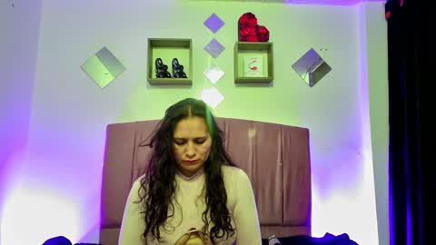 MELISSA online show from February 2025 07:01:01 AM