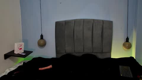 MELISSA online show from September 2025 04:45:01 AM