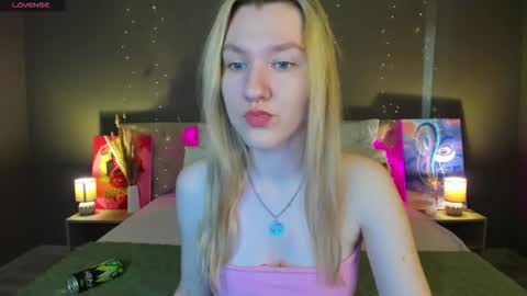 melissa_moooree online show from October 2025 09:06:02 AM