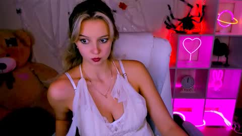 Melissa online show from October 2025 02:31:01 PM