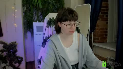 Snapshot of melissa_wells chatting on June 2026 10:25:01 PM Melissa online show from June 2026 10:25:01 PM