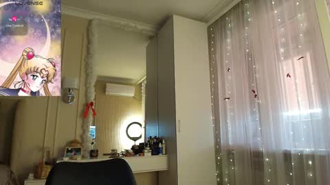 Lisaa online show from April 2026 04:34:01 AM