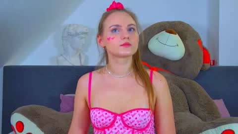 MelissaBerry online show from October 2025 08:51:02 AM