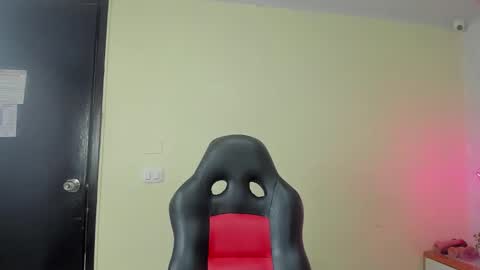    online show from February 2026 07:50:02 PM