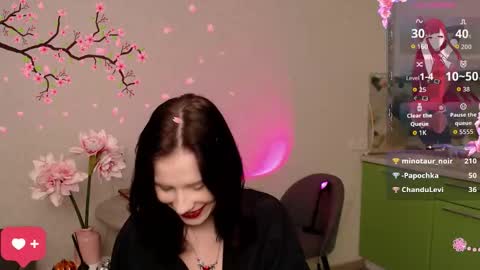 mellhyees online show from November 2025 04:17:02 PM