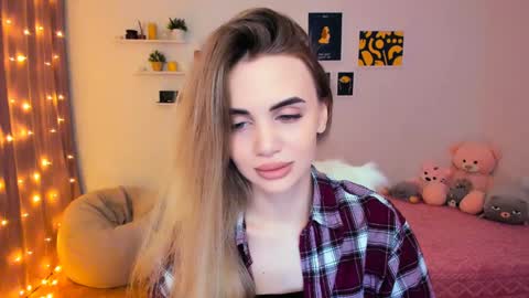 Snapshot of mellifluoustess chatting on January 2025 09:39:01 PM Tessa online show from January 2025 09:39:01 PM