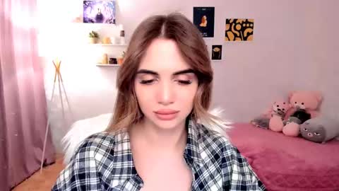 Snapshot of mellifluoustess chatting on February 2025 01:13:02 AM Tessa online show from February 2025 01:13:02 AM