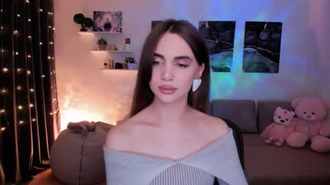 Snapshot of mellifluoustess chatting on October 2025 09:59:02 PM Tessa online show from October 2025 09:59:02 PM