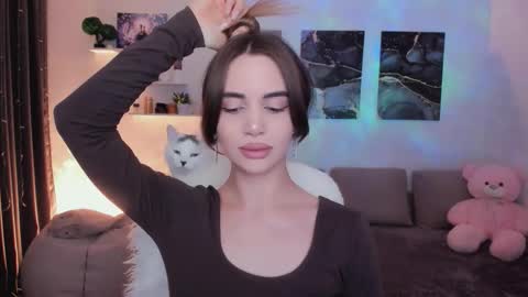 Snapshot of mellifluoustess chatting on December 2025 02:16:02 AM Tessa online show from December 2025 02:16:02 AM