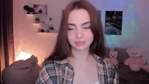 Snapshot of mellifluoustess chatting on July 2026 05:16:02 AM Tessa online show from July 2026 05:16:02 AM