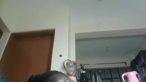 mellisagal online show from February 2026 09:01:01 PM