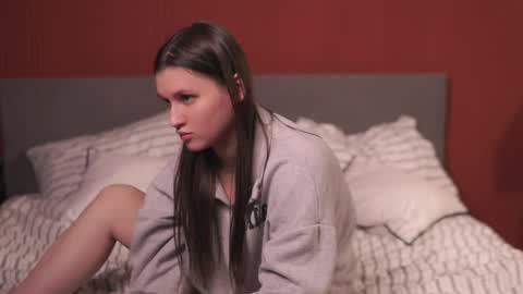 Lia online show from April 2026 10:23:02 PM