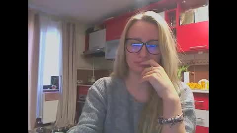 Melly online show from March 2026 08:42:01 AM