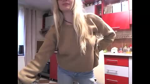 Melly online show from April 2026 06:42:02 AM