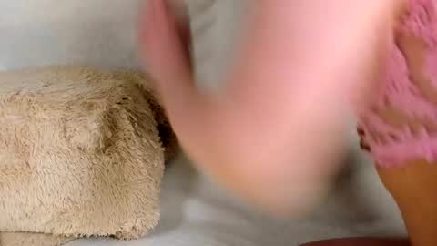 MelMooon online show from March 2026 08:15:02 PM